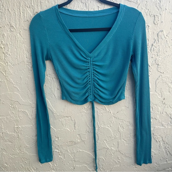 ALO Yoga Tops - ALO YOGA Top Women Small Cinched Ruched Crop Tie Front Long Sleeve